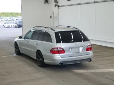 Mercedes-Benz E CLASS WAGON