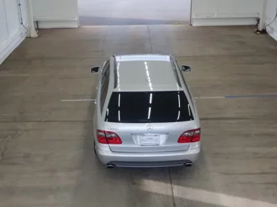 Mercedes-Benz E CLASS WAGON