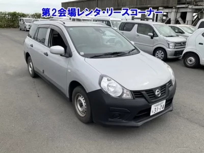 Nissan AD