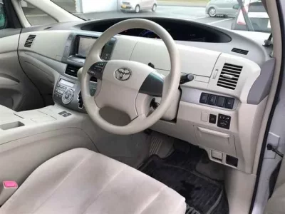 Toyota ESTIMA HYBRID