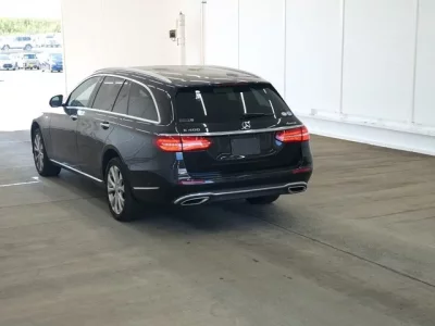 Mercedes-Benz E CLASS WAGON