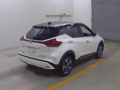 Nissan KIX