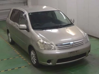 Toyota RAUM