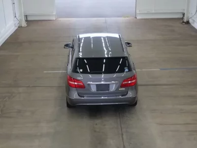 Mercedes-Benz B CLASS