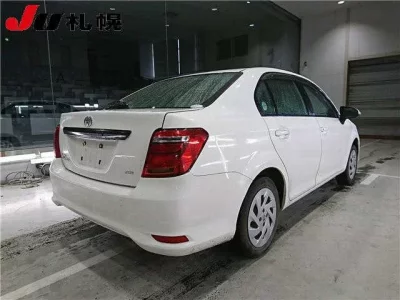 Toyota COROLLA AXIO