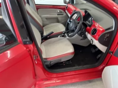 Volkswagen UP