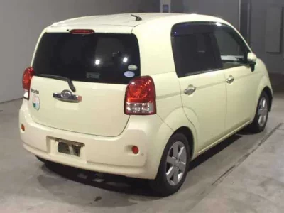 Toyota PORTE