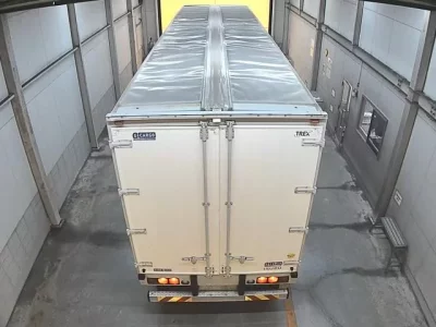 Isuzu TRUCK