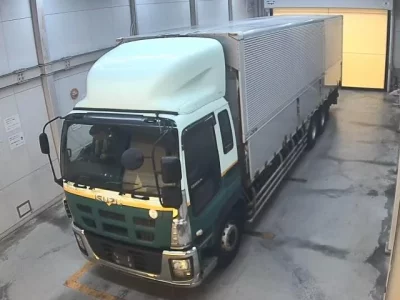 Isuzu TRUCK