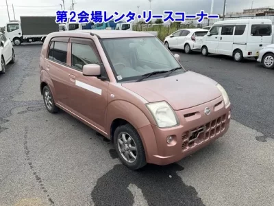 Nissan PINO