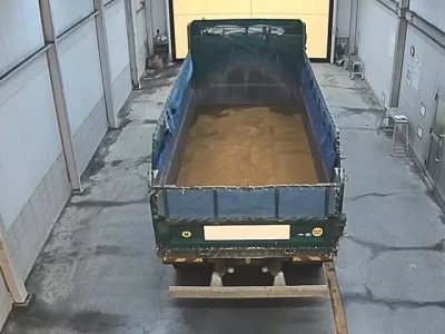 Isuzu TRUCK