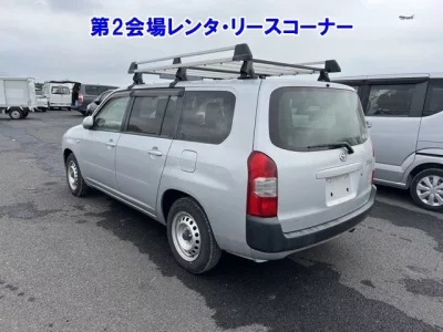 Toyota SUCCEED