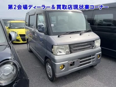 Nissan CLIPPER RIO