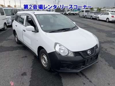 Nissan AD