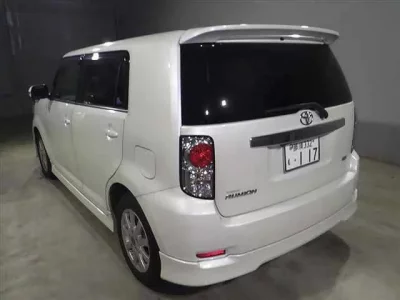 Toyota COROLLA RUMION