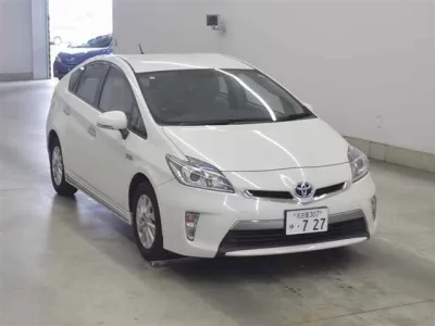 Toyota PRIUS PHV