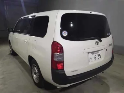 Toyota SUCCEED