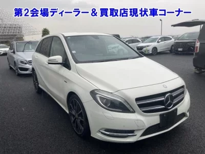 Mercedes-Benz B CLASS