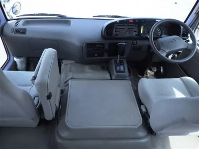 Toyota COASTER
