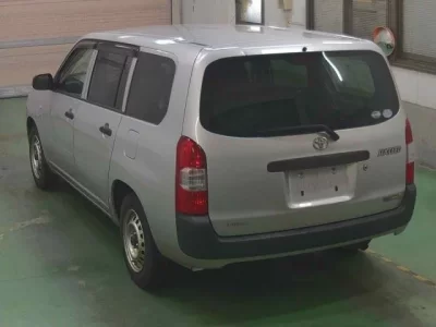 Toyota SUCCEED