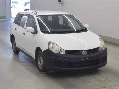 Nissan AD
