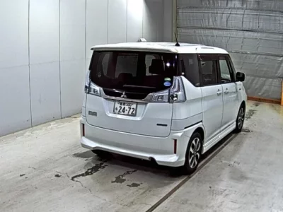 Mitsubishi DELICA D2