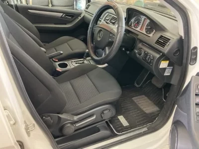 Mercedes-Benz B CLASS