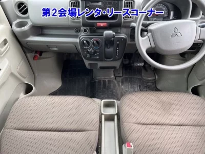 Mitsubishi MINICAB VAN