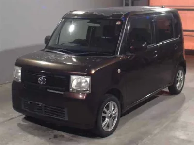Toyota PIXIS SPACE