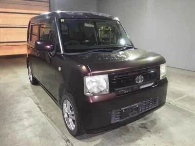 Toyota PIXIS SPACE