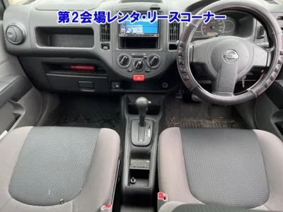 Nissan AD