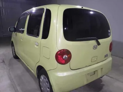 Daihatsu MOVE LATTE