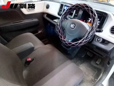 Suzuki MRWAGON