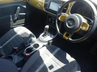 Volkswagen THE BEETLE