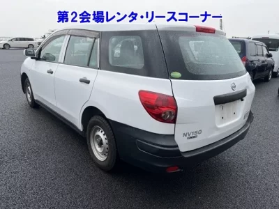 Nissan AD