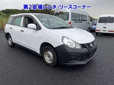 Nissan AD