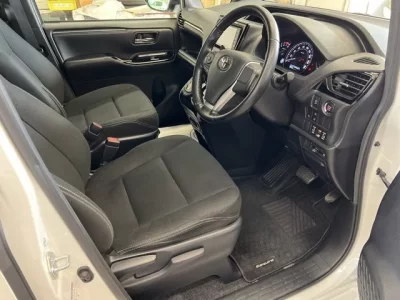 Toyota ESQUIRE