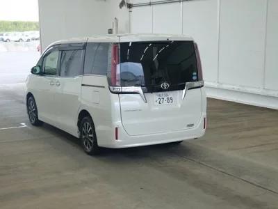 Toyota ESQUIRE
