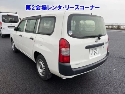 Toyota SUCCEED