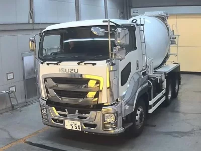 Isuzu TRUCK