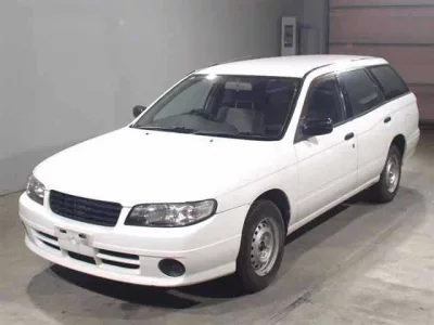 Nissan EXPERT