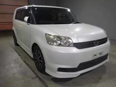 Toyota COROLLA RUMION