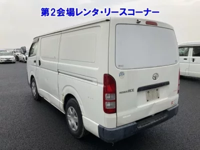 Toyota REGIUS ACE VAN