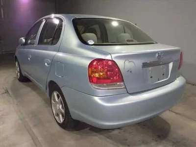 Toyota PLATZ