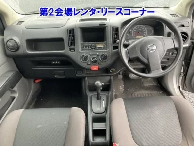 Nissan AD
