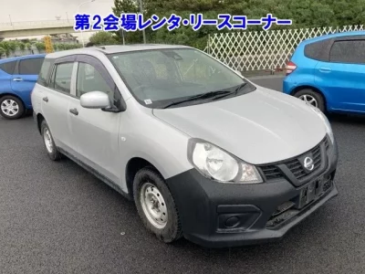 Nissan AD