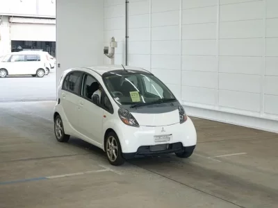Mitsubishi I