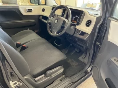 Suzuki MRWAGON