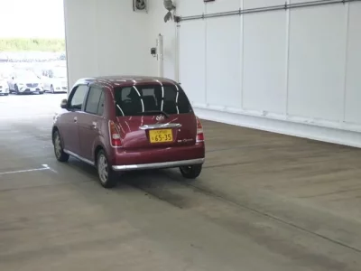 Daihatsu MIRA