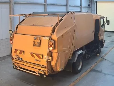 Isuzu FORWARD